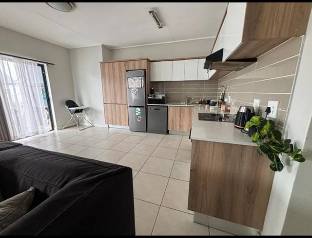 2 BEDROOM PROPERTY TO RENT IN LINBRO PARK